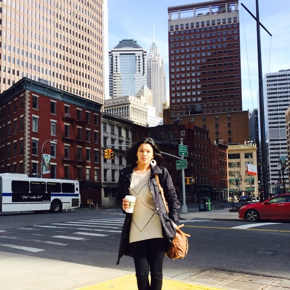 Meet your Posher, Lucy - Picture 1 of 1